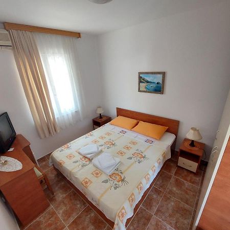 Sunny Side Vala Hotel Budva Exterior photo