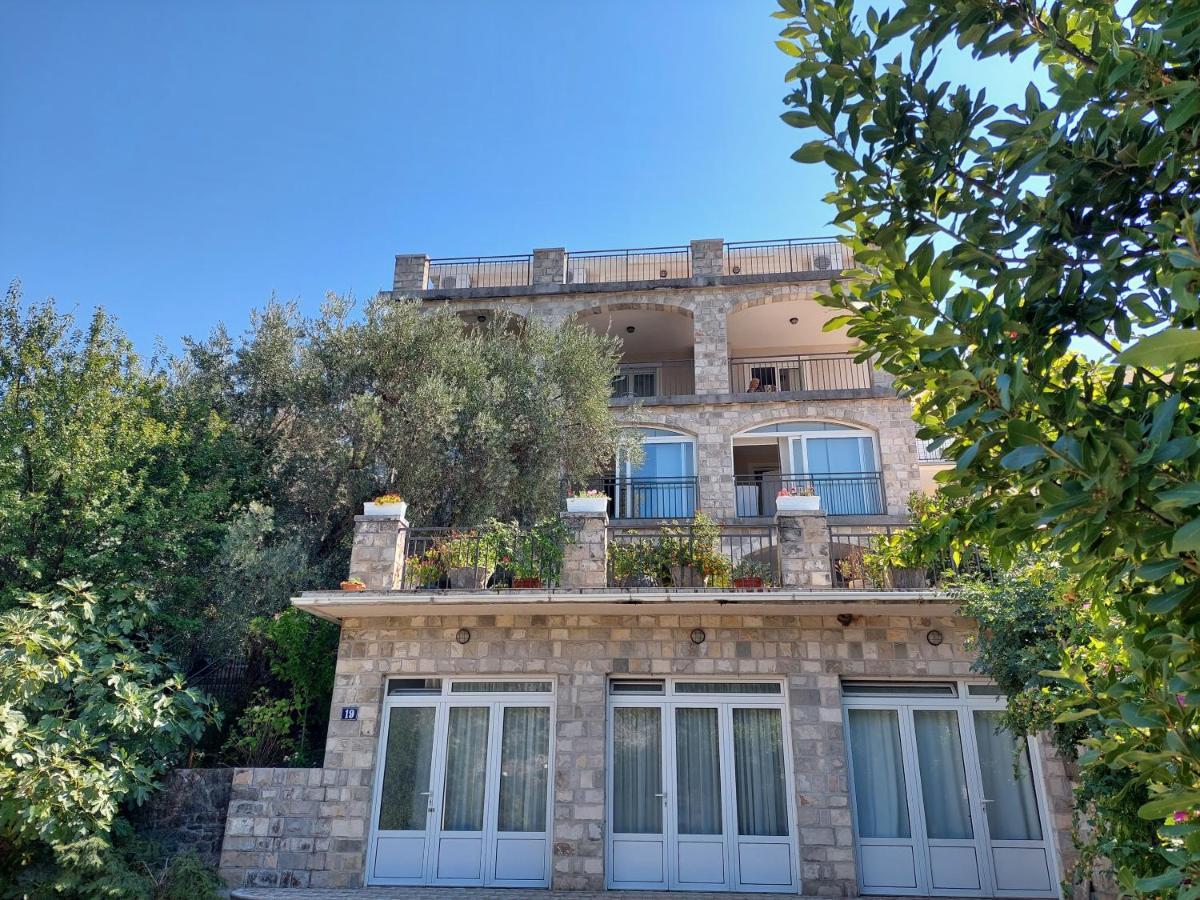 Sunny Side Vala Hotel Budva Exterior photo