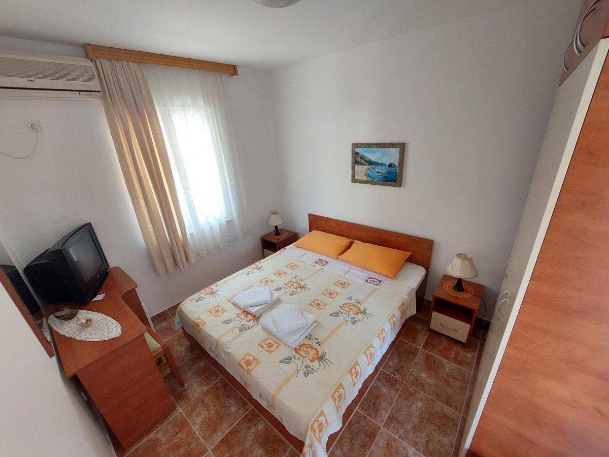 Sunny Side Vala Hotel Budva Exterior photo