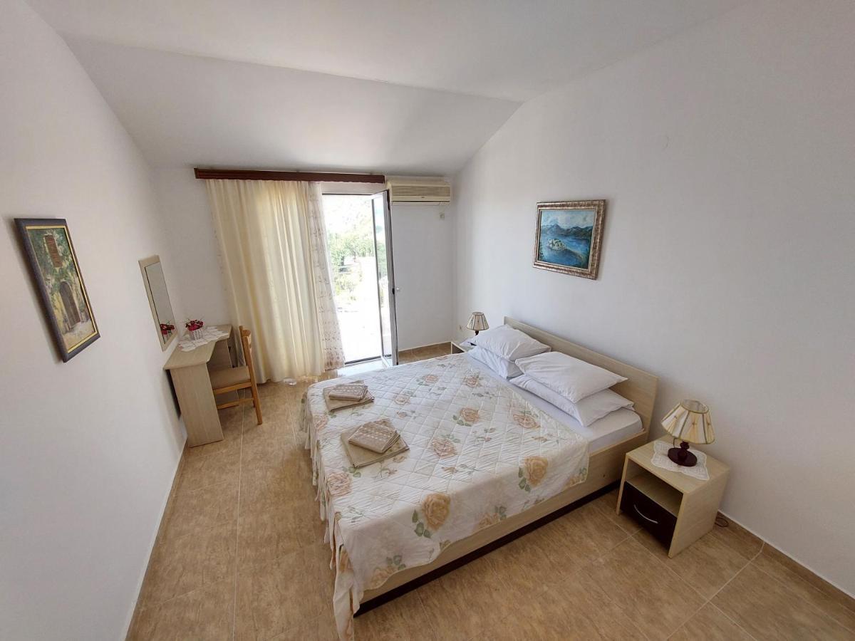 Sunny Side Vala Hotel Budva Exterior photo